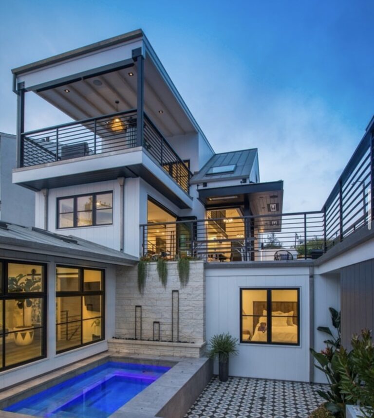 Custom Home Builder Sarasota Future-Proof Design