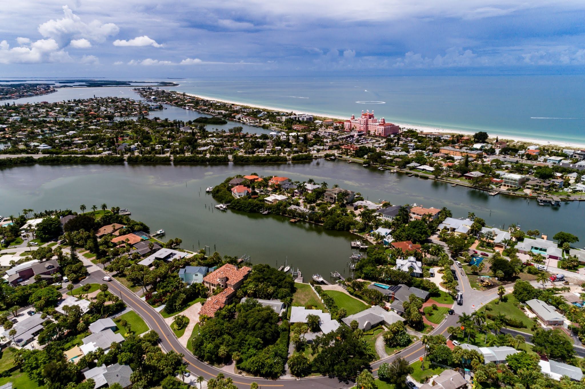 Custom Home Builder St. Pete Location Lifestyle