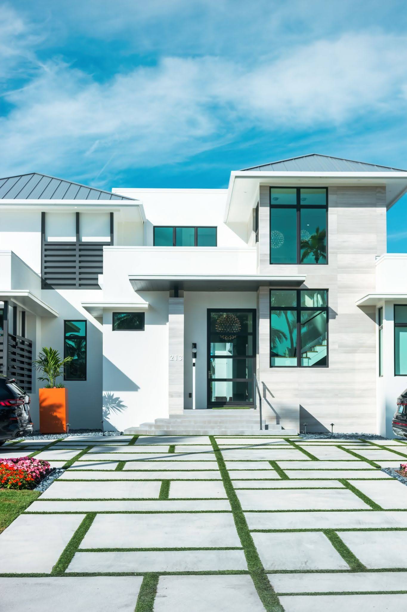 Casey Key Luxury Home Builder Architectural Restraint