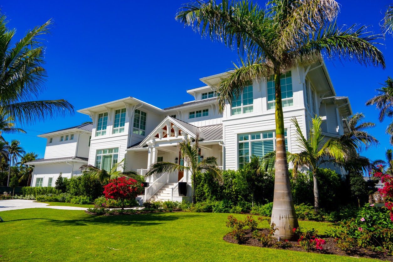 Custom Home Builder Longboat Key Buy vs Build