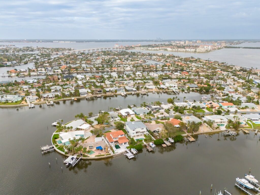 St. Pete Home Builder Neighborhood Guide